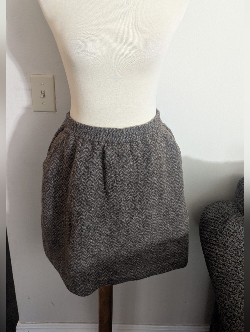 J. Crew Wool Blend Herringbone Leather Trim Bell Mini Skirt Brown Tweed Size 8